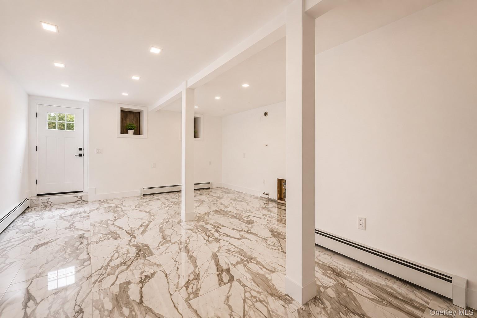 Single Family 35th Street Queens, NY 11101, MLS-1039374-21