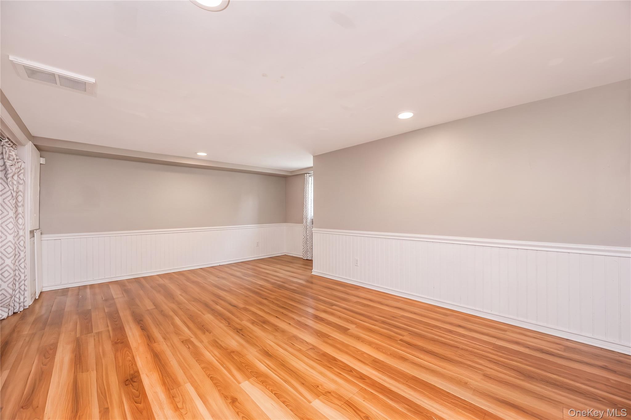 Single Family Harmon Street  Nassau County, NY 11561, MLS-1039377-19
