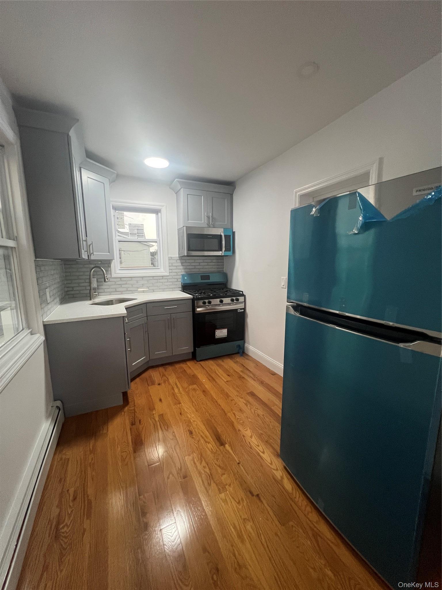 Single Family 136th Road Queens, NY 11413, MLS-1039392-19
