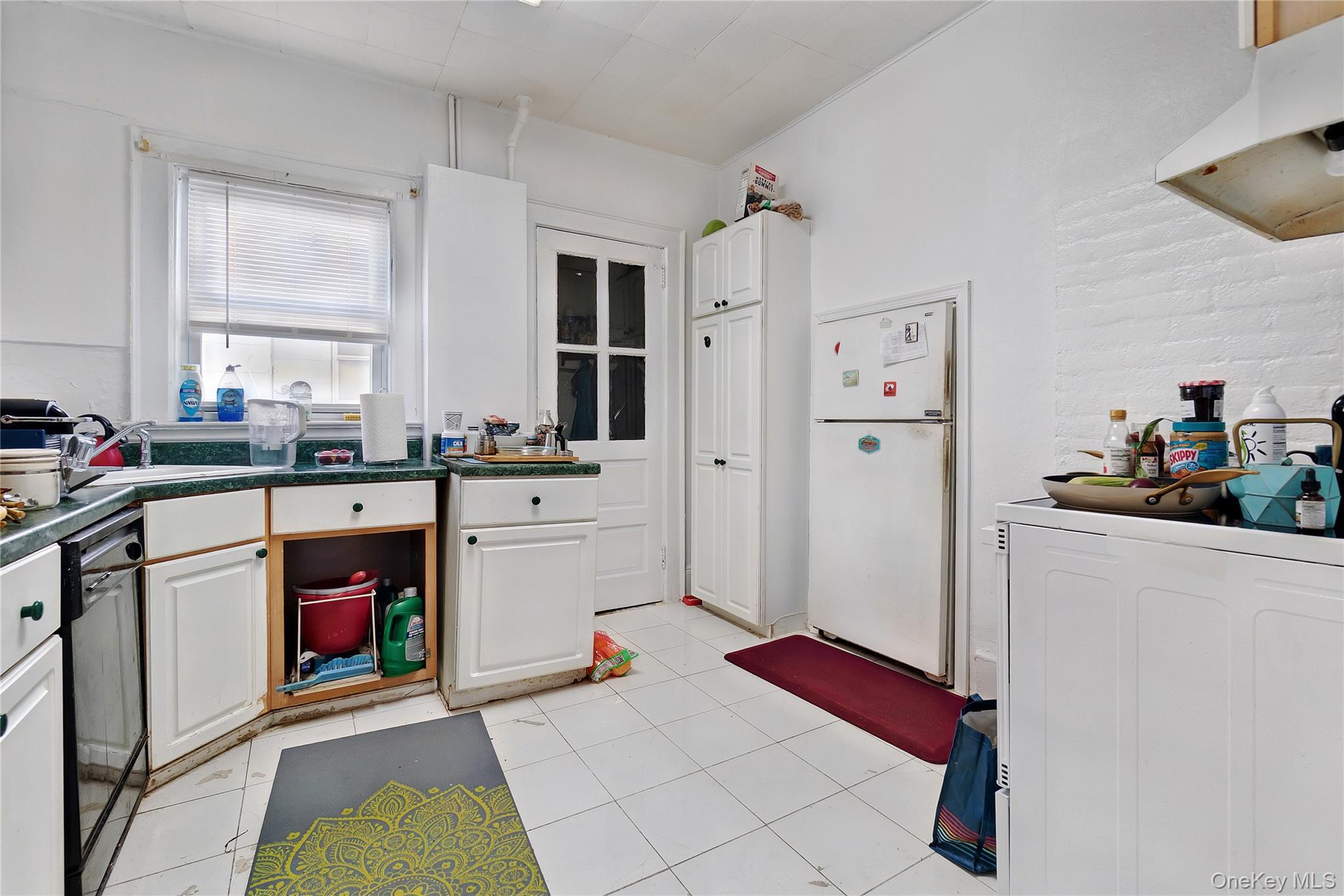 Single Family Beach 113th Street Queens, NY 11694, MLS-1039397-4