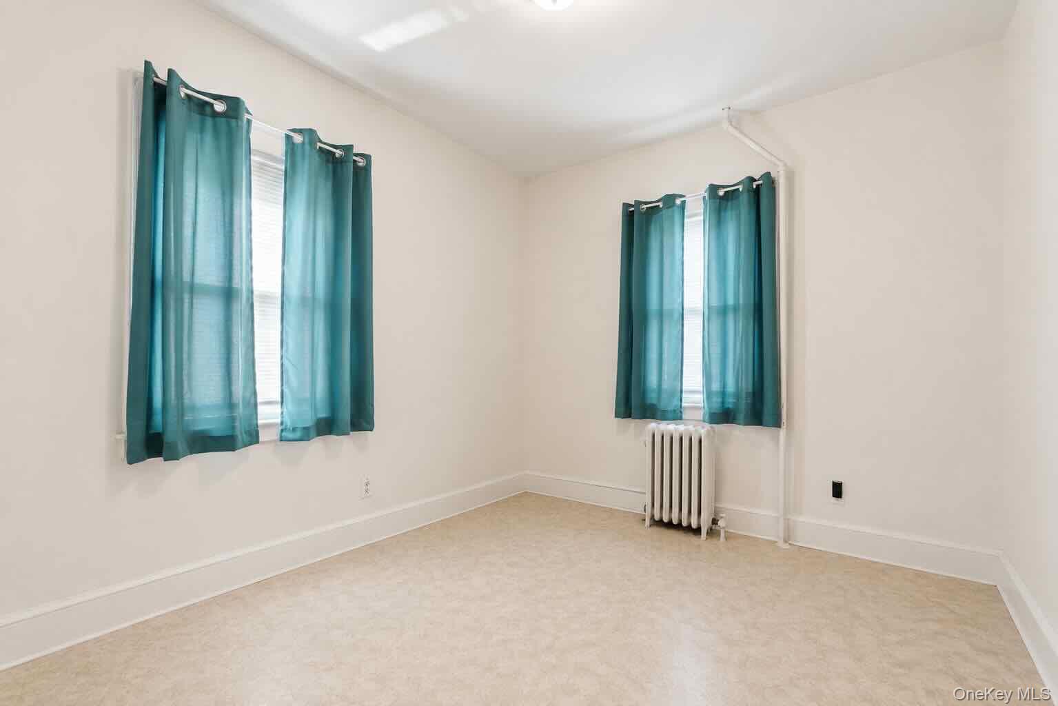 Single Family Beach 113th Street Queens, NY 11694, MLS-1039397-6