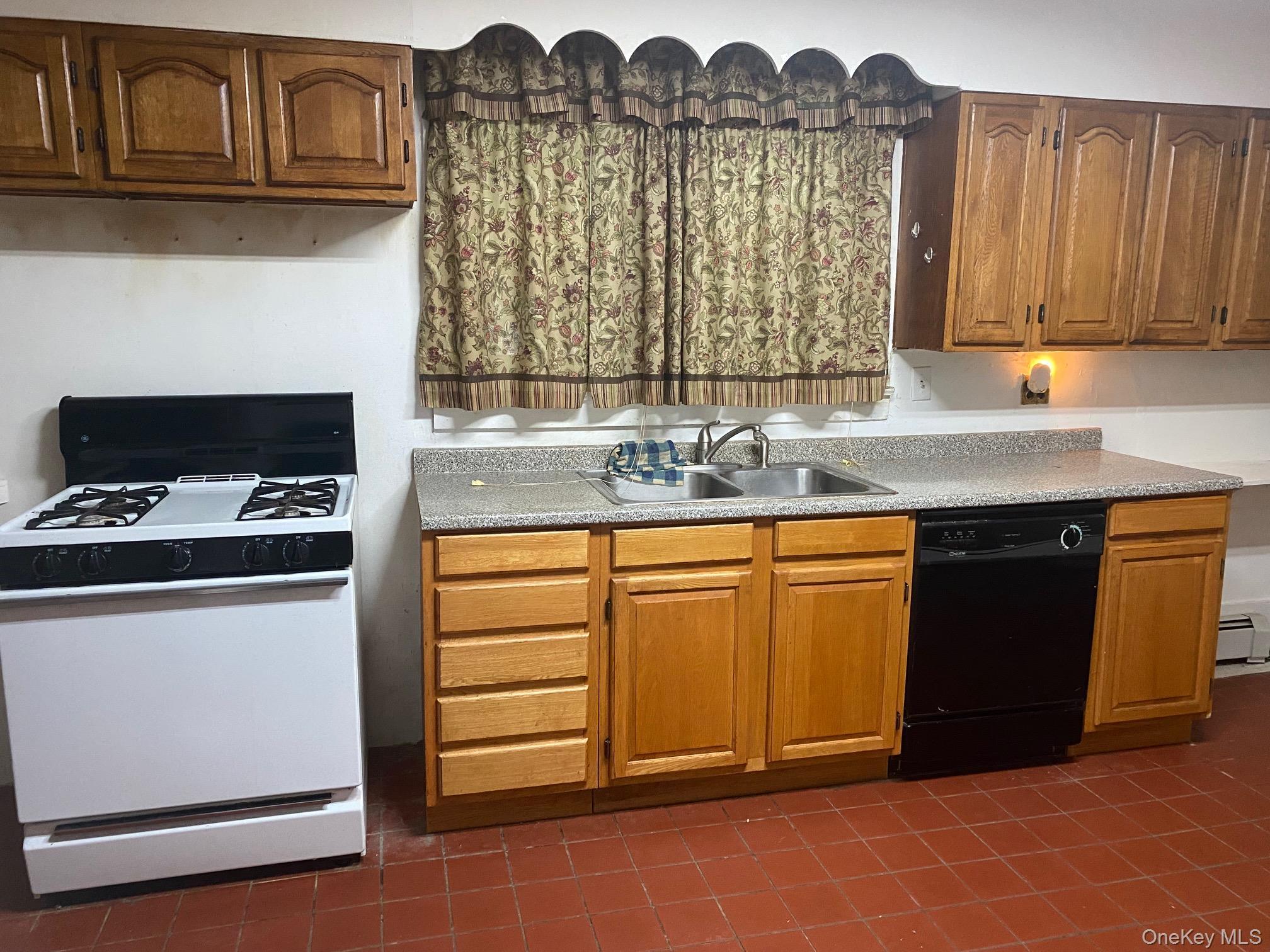 Single Family Call Hollow Road  Rockland County, NY 10980, MLS-1039398-11