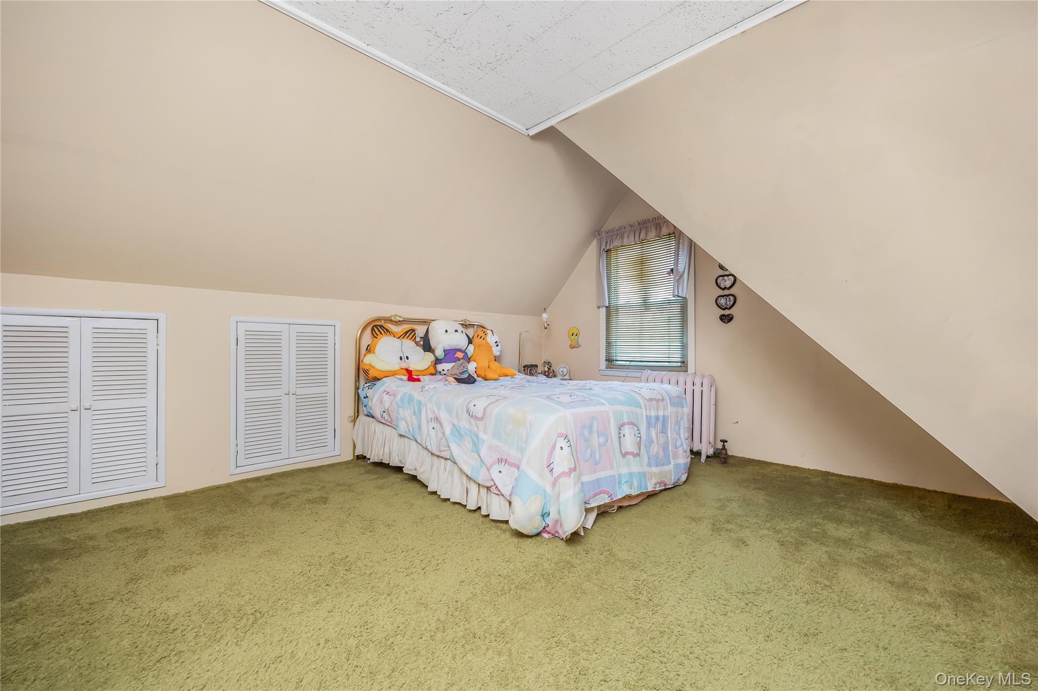 Single Family 196th Street Queens, NY 11365, MLS-1039431-16