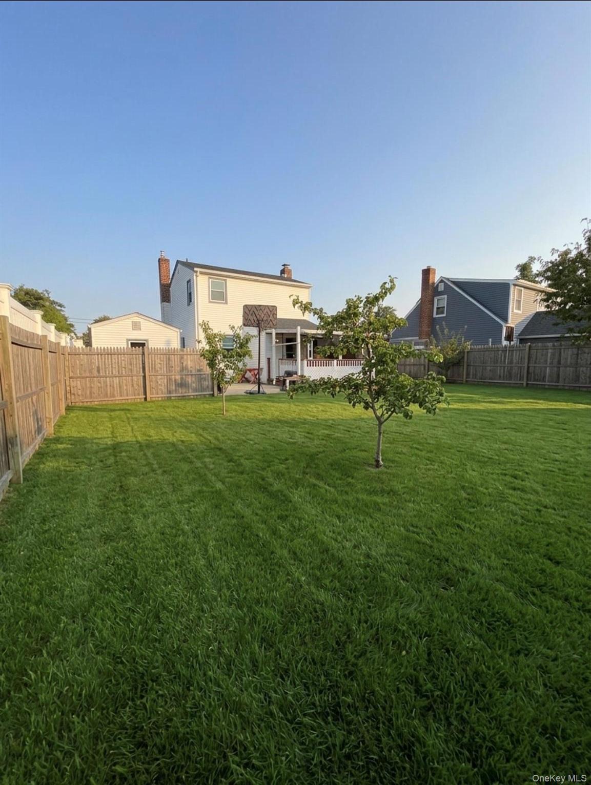Single Family Newbridge Road  Nassau County, NY 11710, MLS-1039433-14