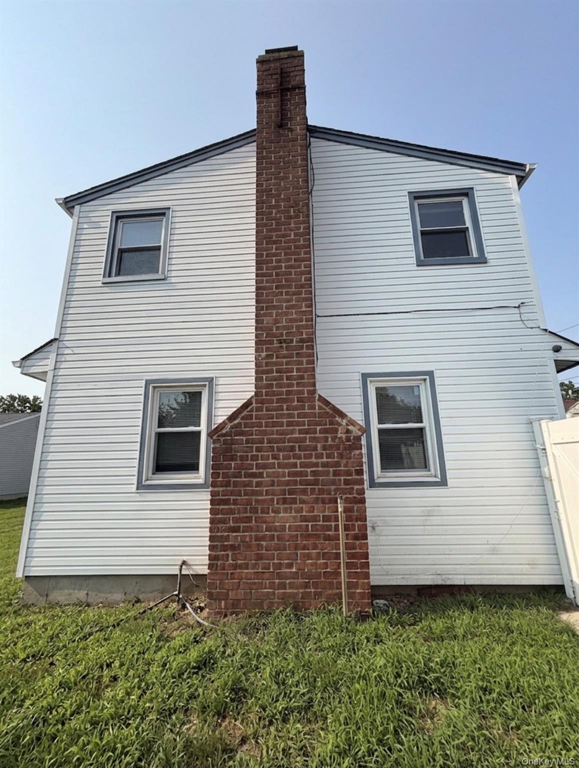 Single Family Newbridge Road  Nassau County, NY 11710, MLS-1039433-16