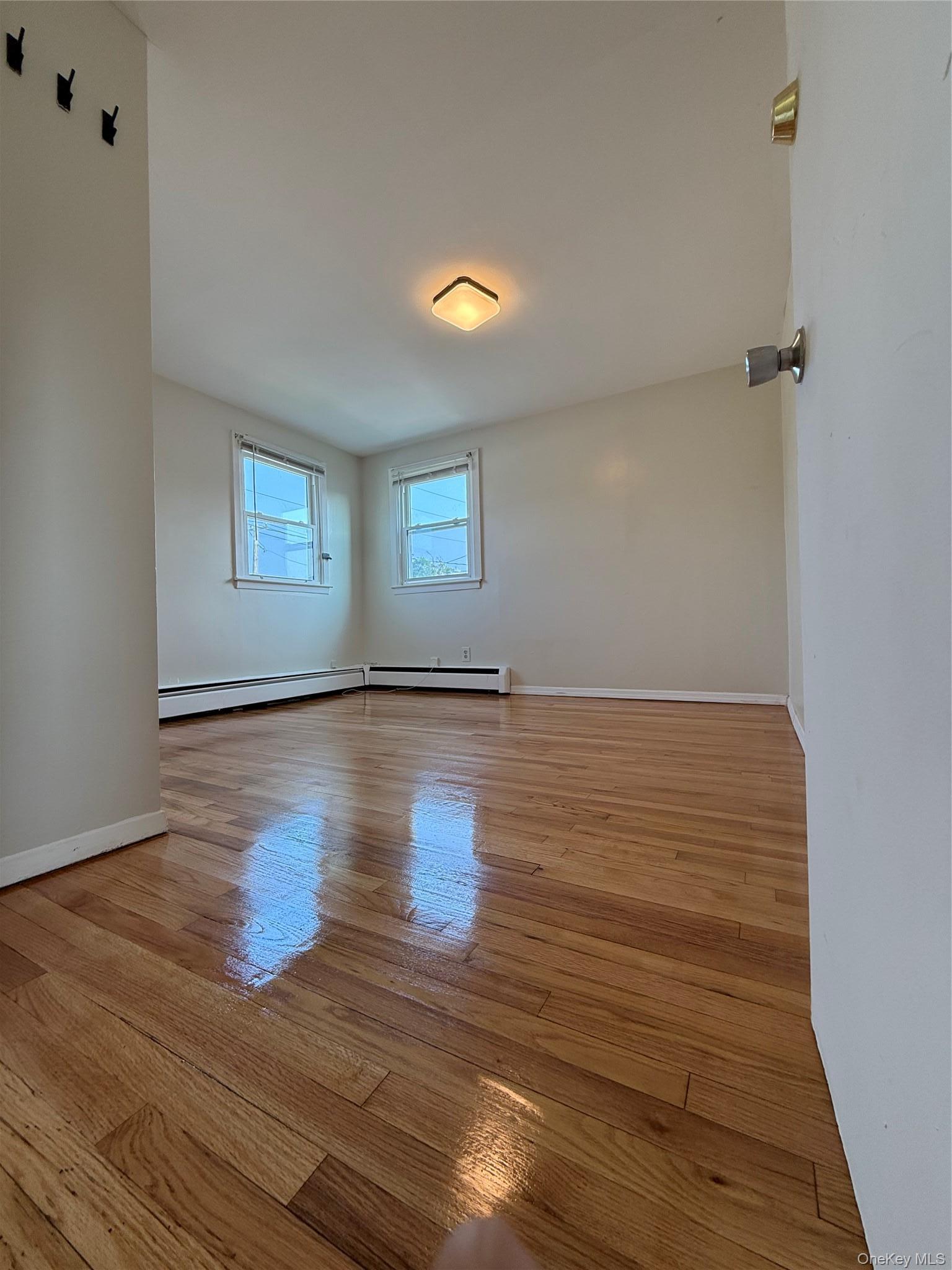 Single Family Newbridge Road  Nassau County, NY 11710, MLS-1039433-31