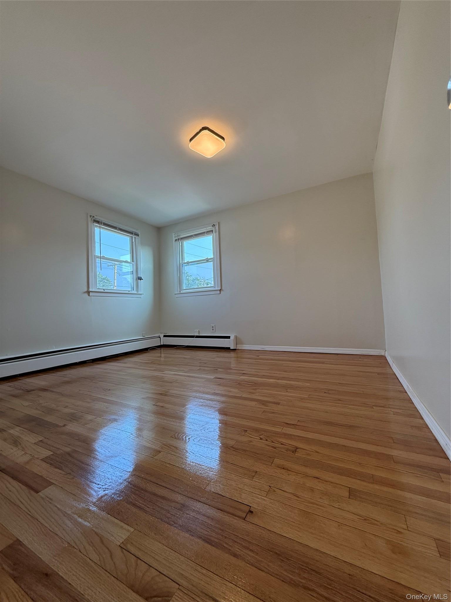 Single Family Newbridge Road  Nassau County, NY 11710, MLS-1039433-32