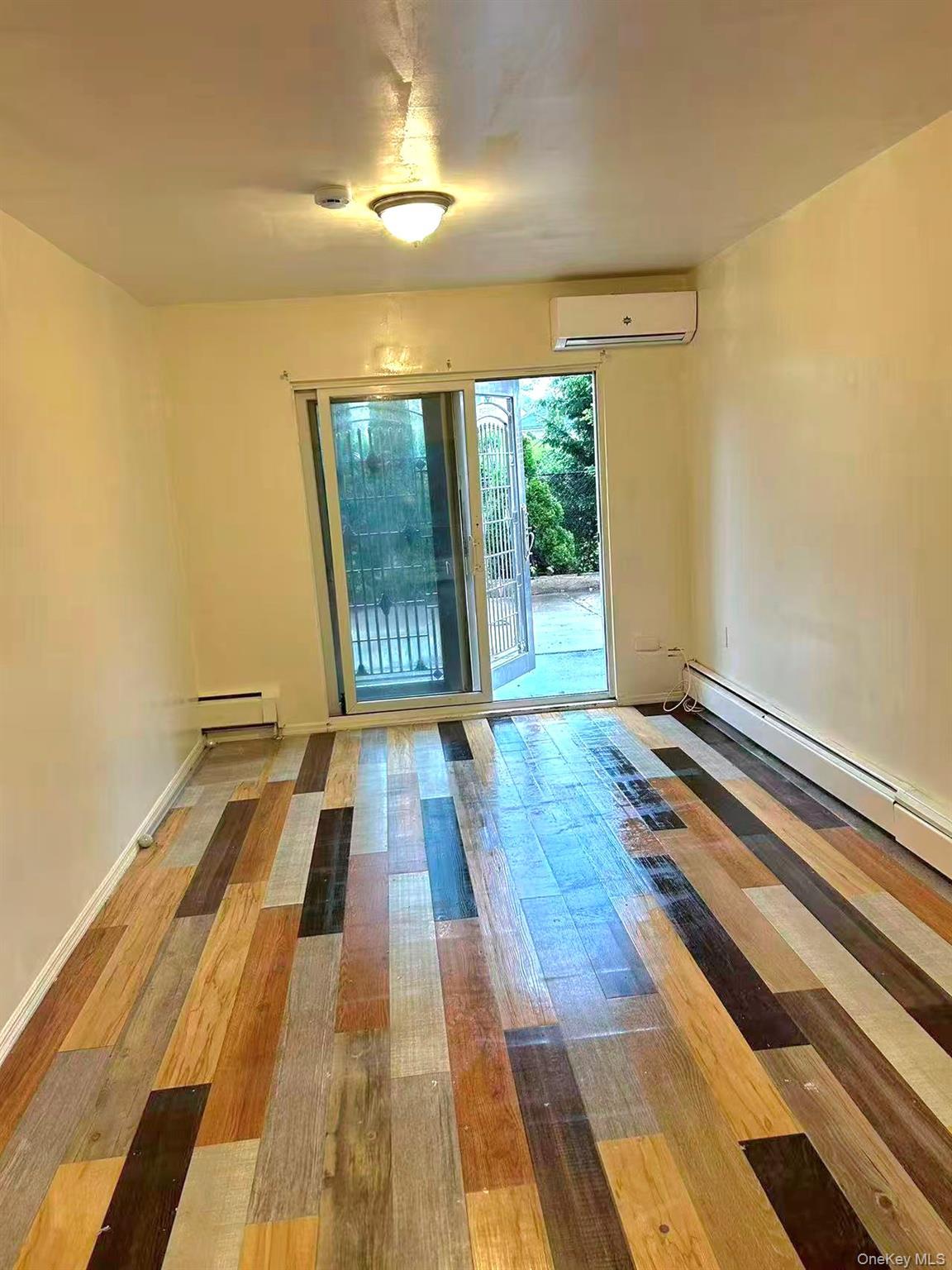 Single Family 22nd Avenue Queens, NY 11357, MLS-1039434-28