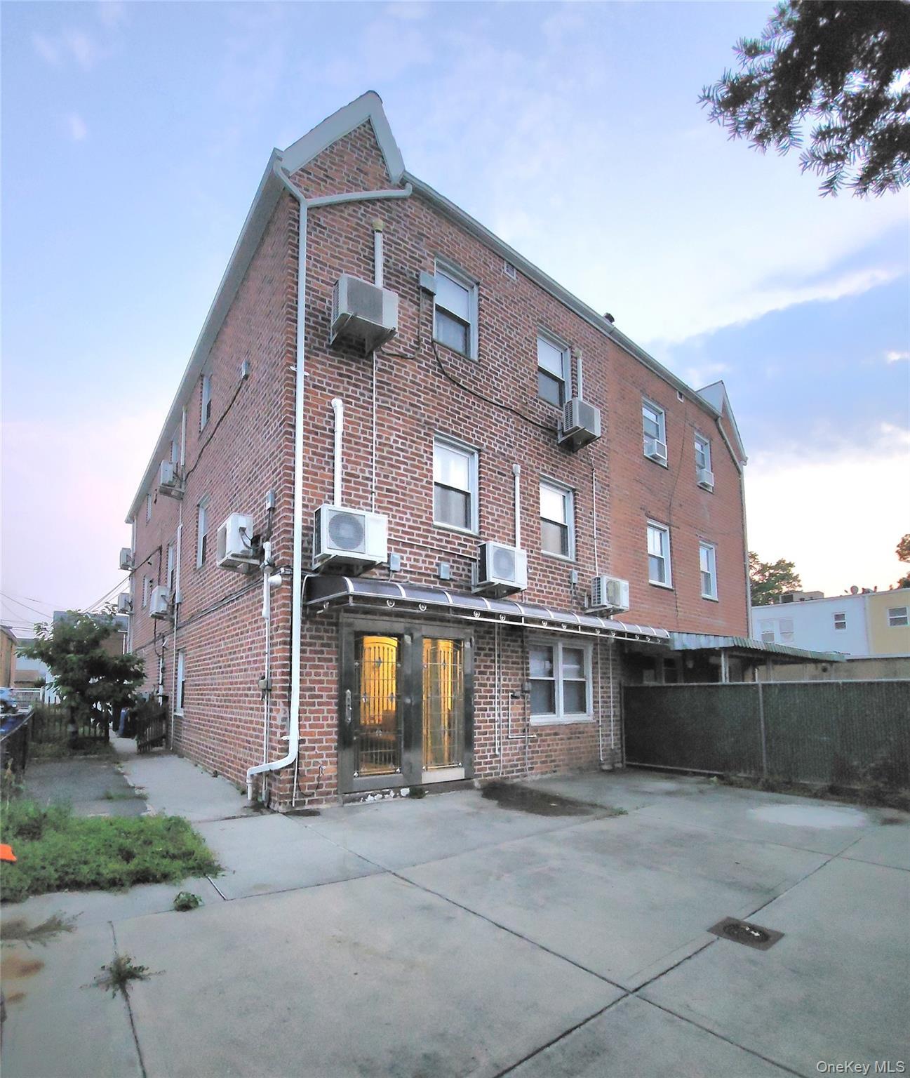 Single Family 22nd Avenue Queens, NY 11357, MLS-1039434-32