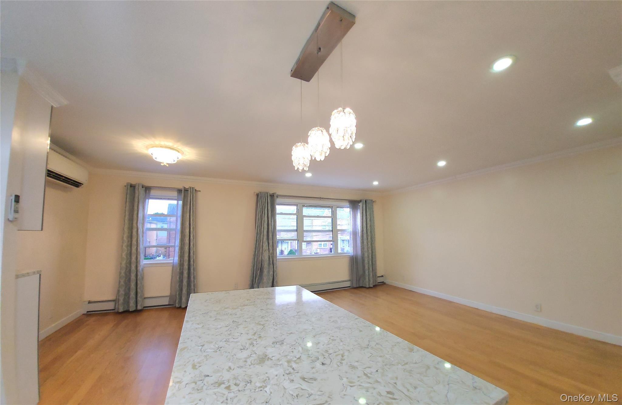 Single Family 22nd Avenue Queens, NY 11357, MLS-1039434-8