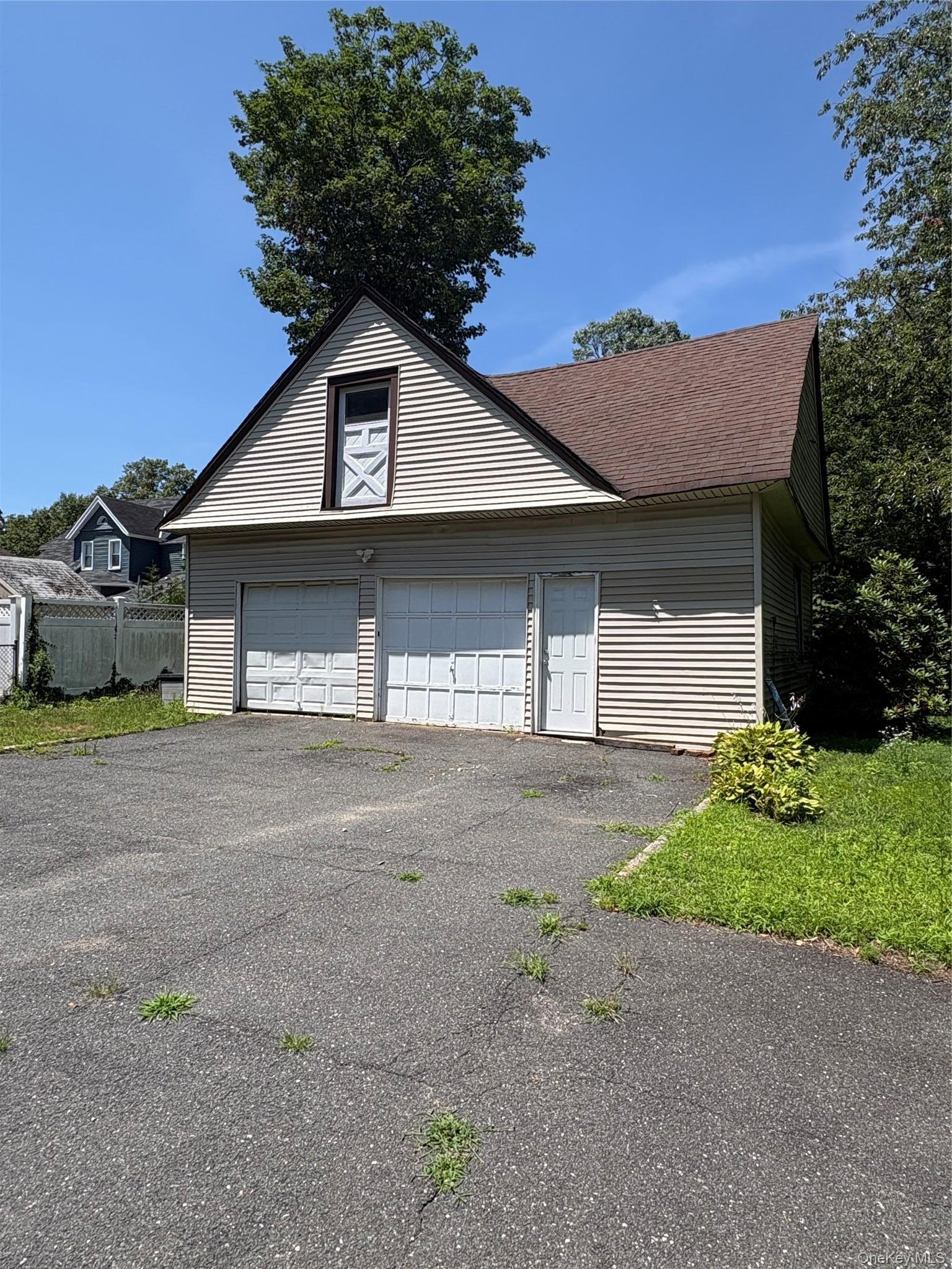 Single Family Hempstead Avenue Nassau County, NY 11570, MLS-1039442-5