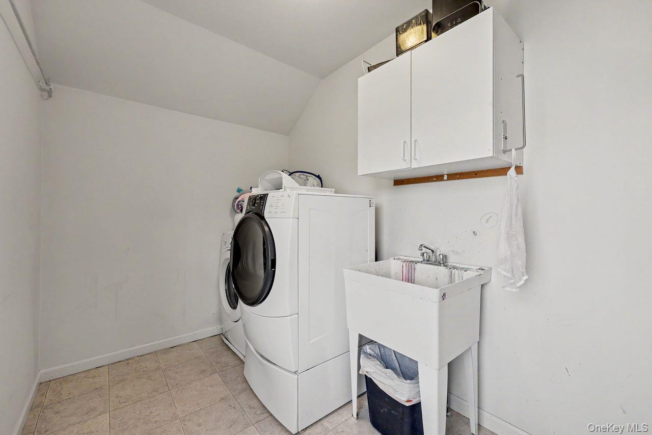 Single Family Monarch Drive  Dutchess County, NY 12533, MLS-1039445-29