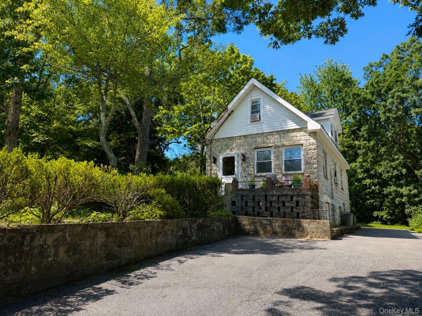 Single Family S Evergreen Drive Suffolk County, NY 11784, MLS-1039454-2