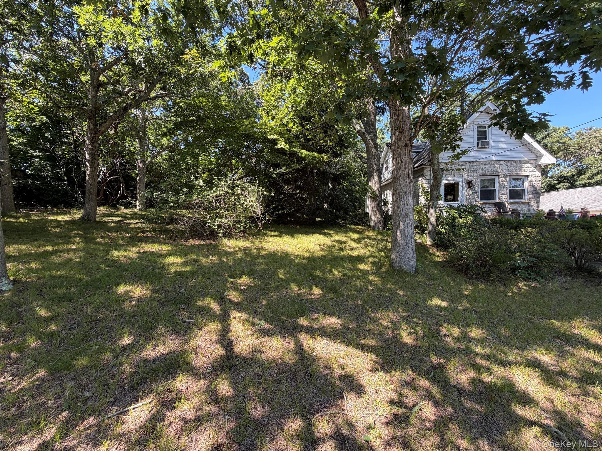 Single Family S Evergreen Drive Suffolk County, NY 11784, MLS-1039454-3