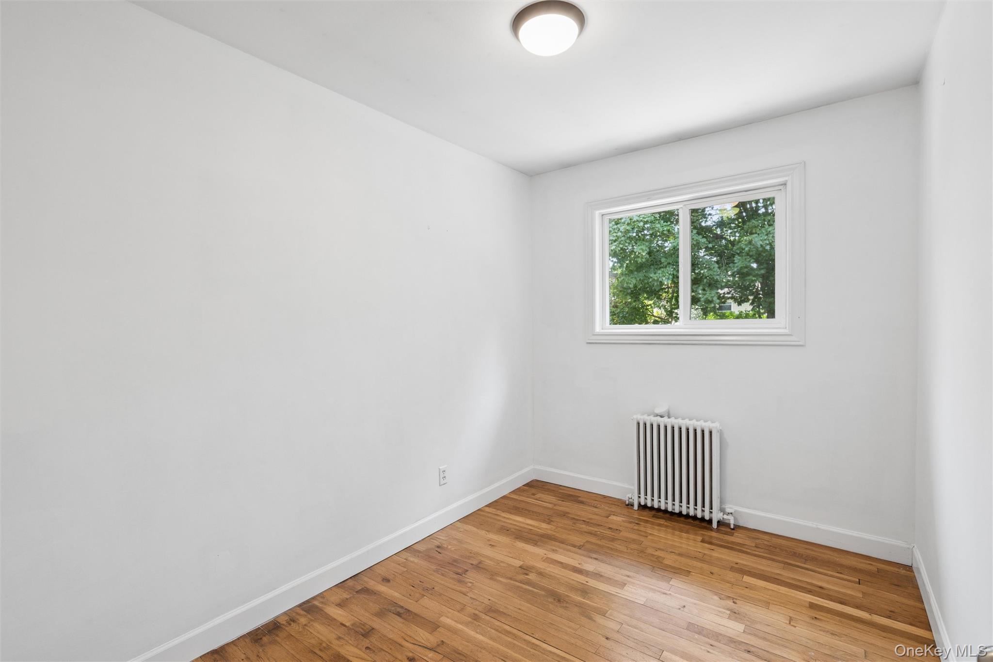 Single Family Lexington Avenue  Suffolk County, NY 11704, MLS-1039465-14