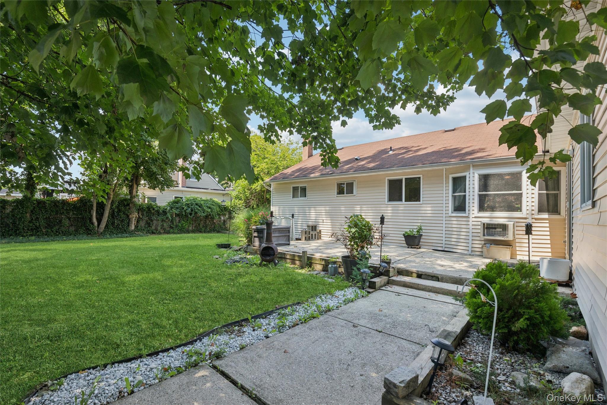 Single Family Lexington Avenue  Suffolk County, NY 11704, MLS-1039465-20