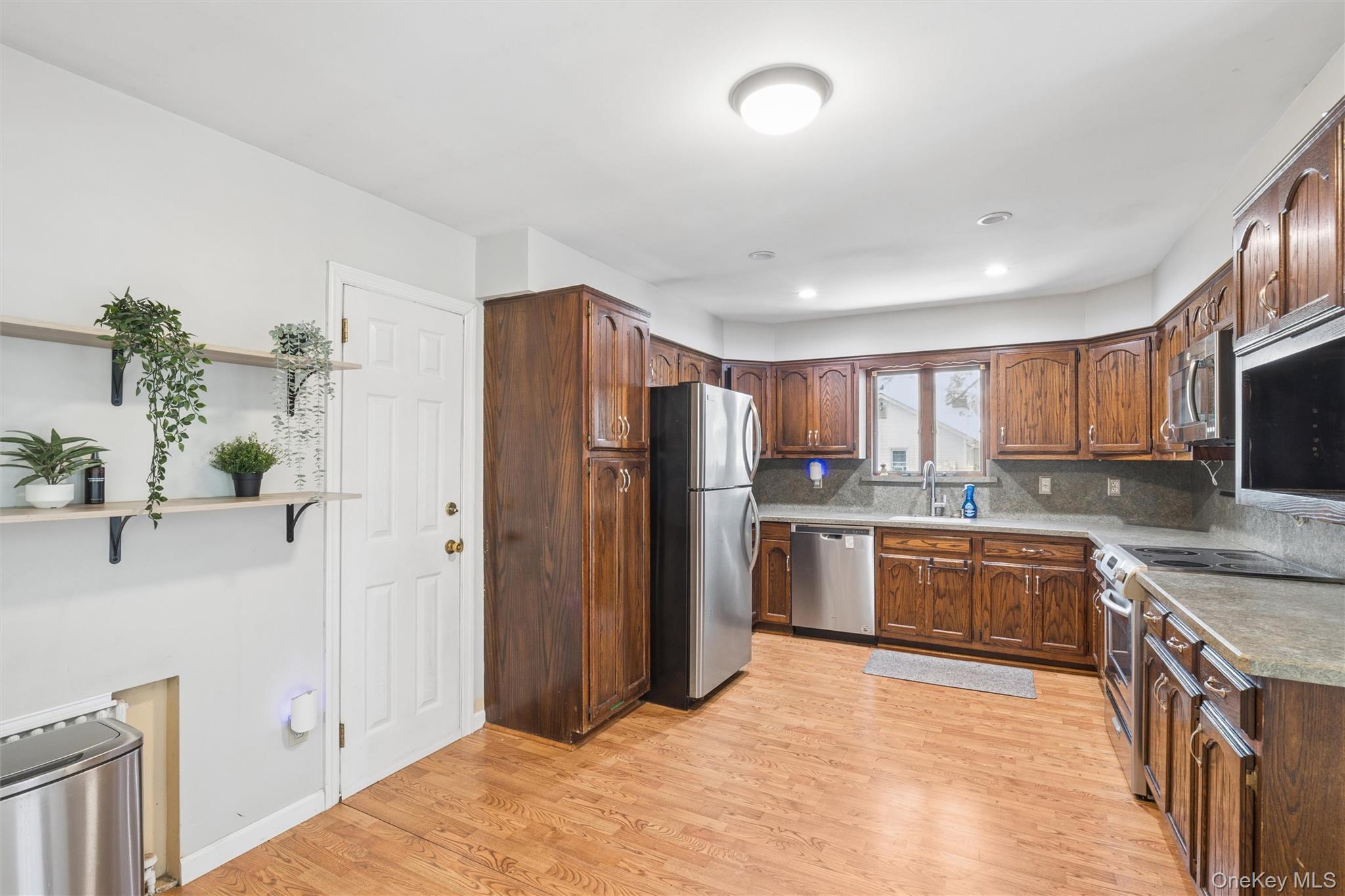 Single Family Lexington Avenue  Suffolk County, NY 11704, MLS-1039465-5