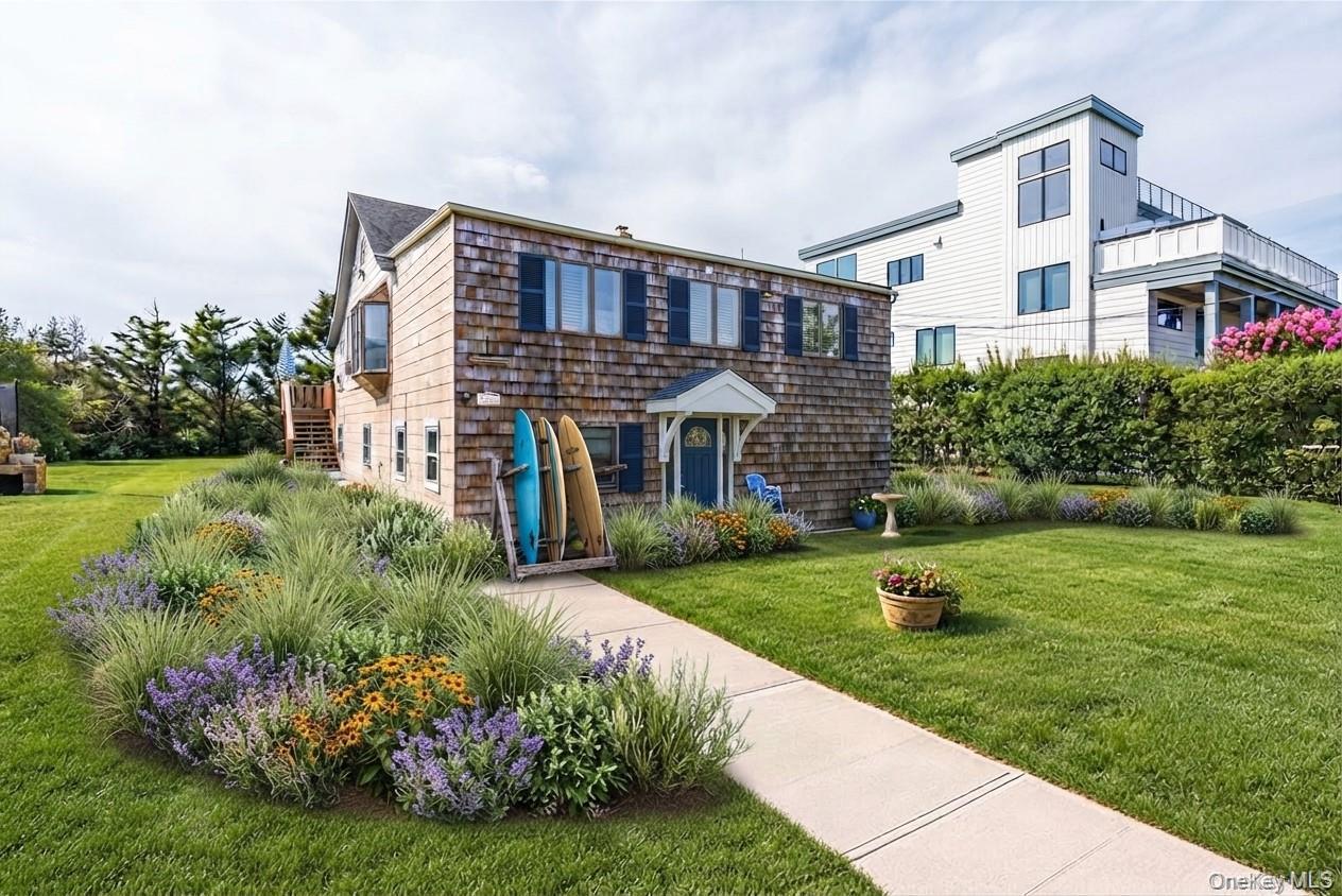 Single Family Ocean Walk  Suffolk County, NY 11702, MLS-1039477-3