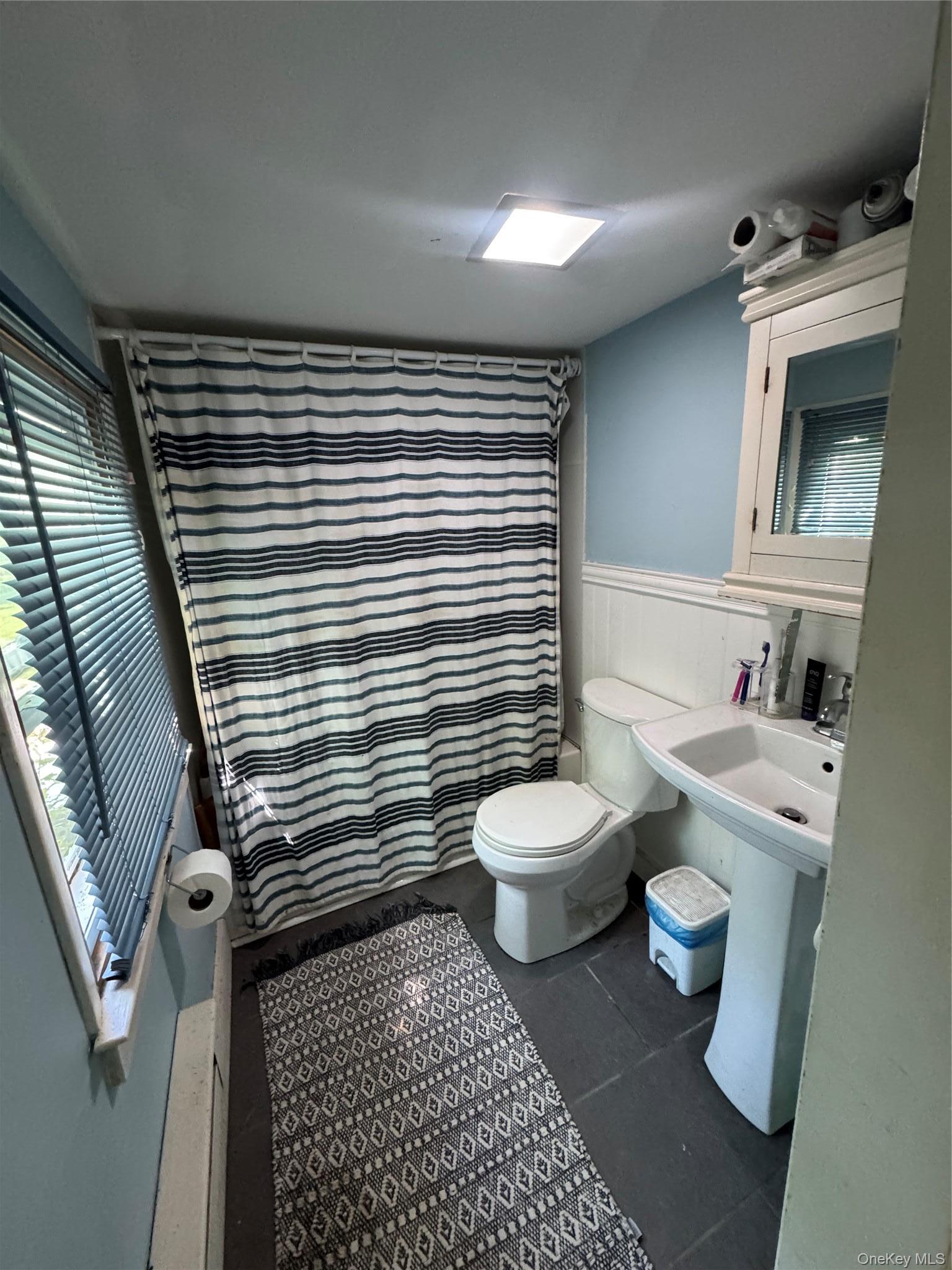 Single Family Ocean Walk  Suffolk County, NY 11702, MLS-1039477-32