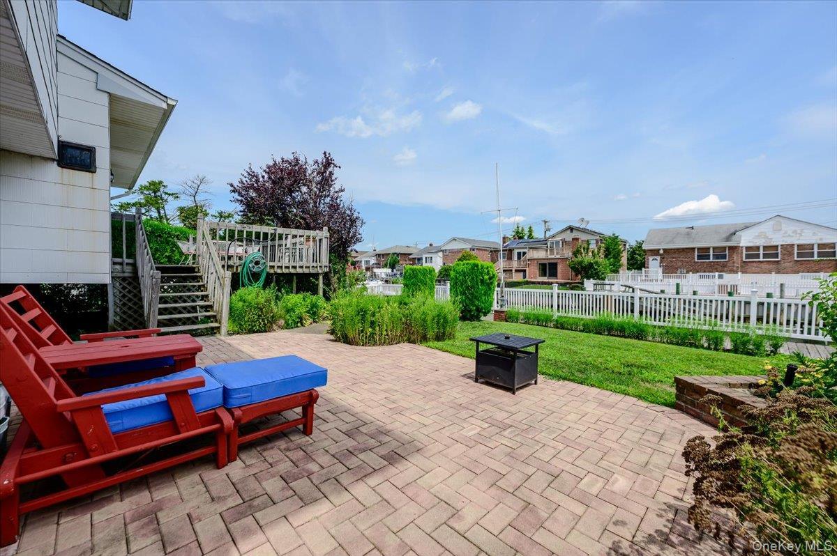 Single Family Wolfson Drive Nassau County, NY 11510, MLS-1039487-25