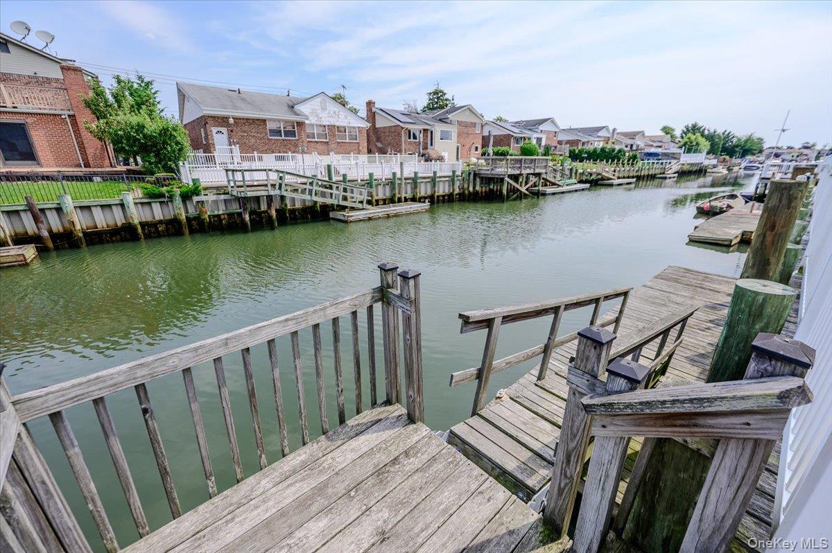 Single Family Wolfson Drive Nassau County, NY 11510, MLS-1039487-29