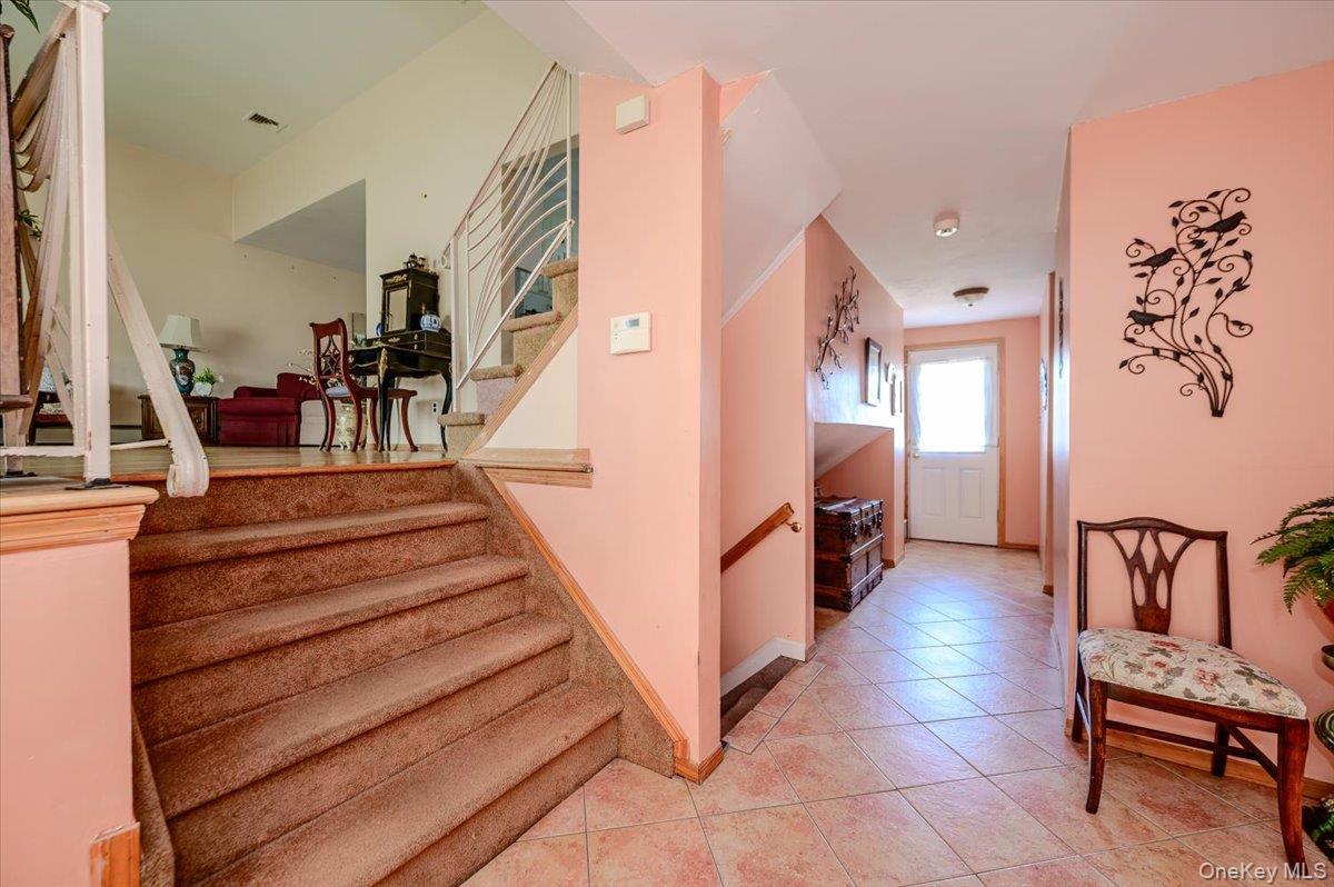 Single Family Wolfson Drive Nassau County, NY 11510, MLS-1039487-3