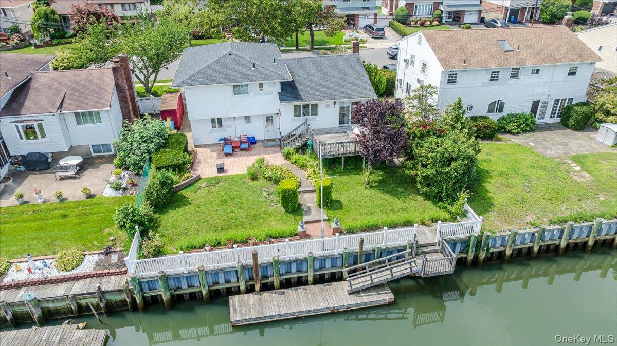 Single Family Wolfson Drive Nassau County, NY 11510, MLS-1039487-33