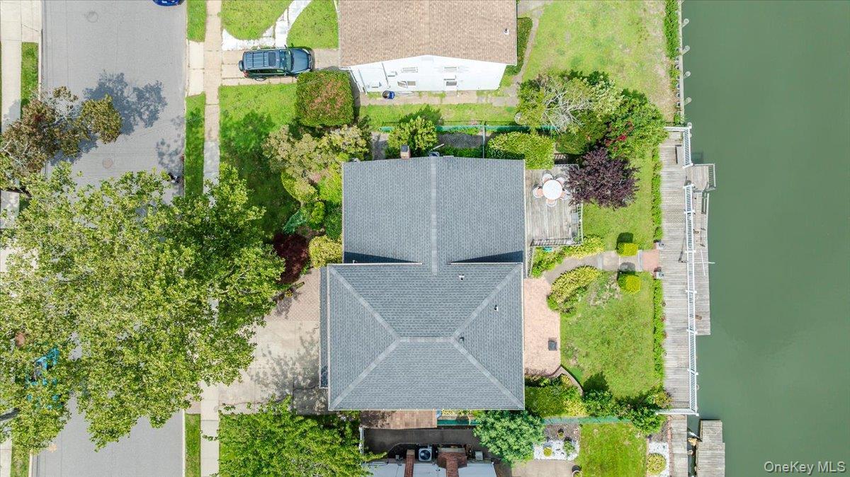 Single Family Wolfson Drive Nassau County, NY 11510, MLS-1039487-36