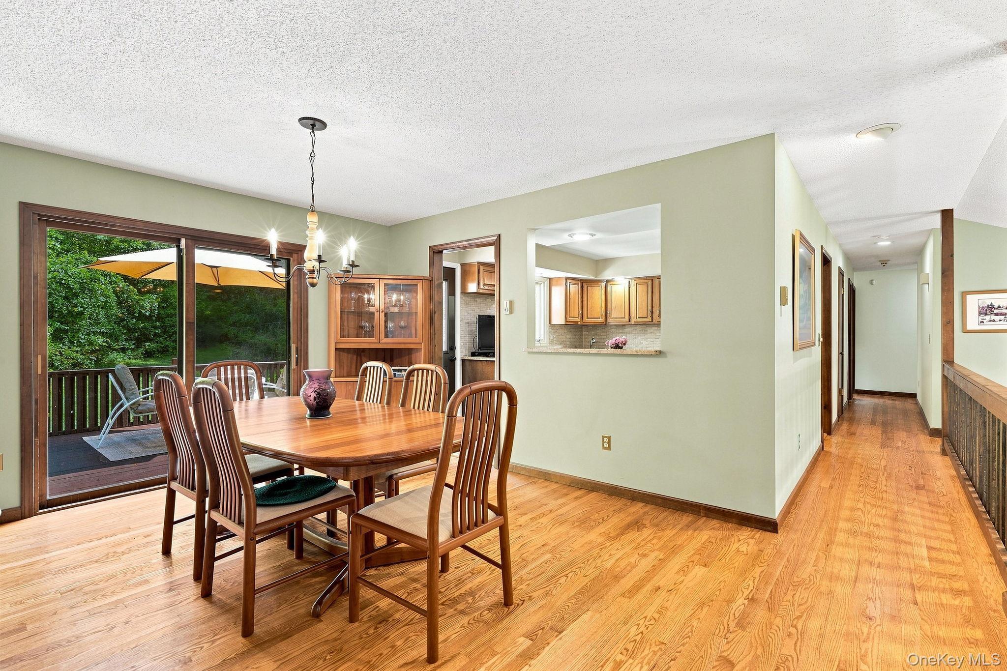 Single Family Maple Wood Drive  Putnam County, NY 10509, MLS-1039488-11