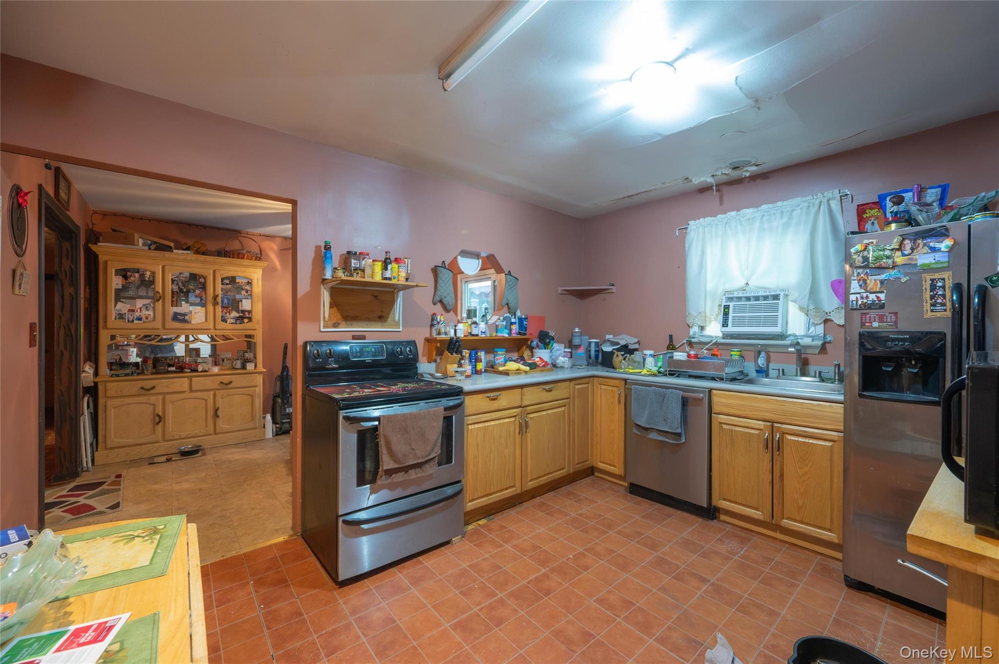 Single Family Loretta Court  Suffolk County, NY 11727, MLS-1039490-14