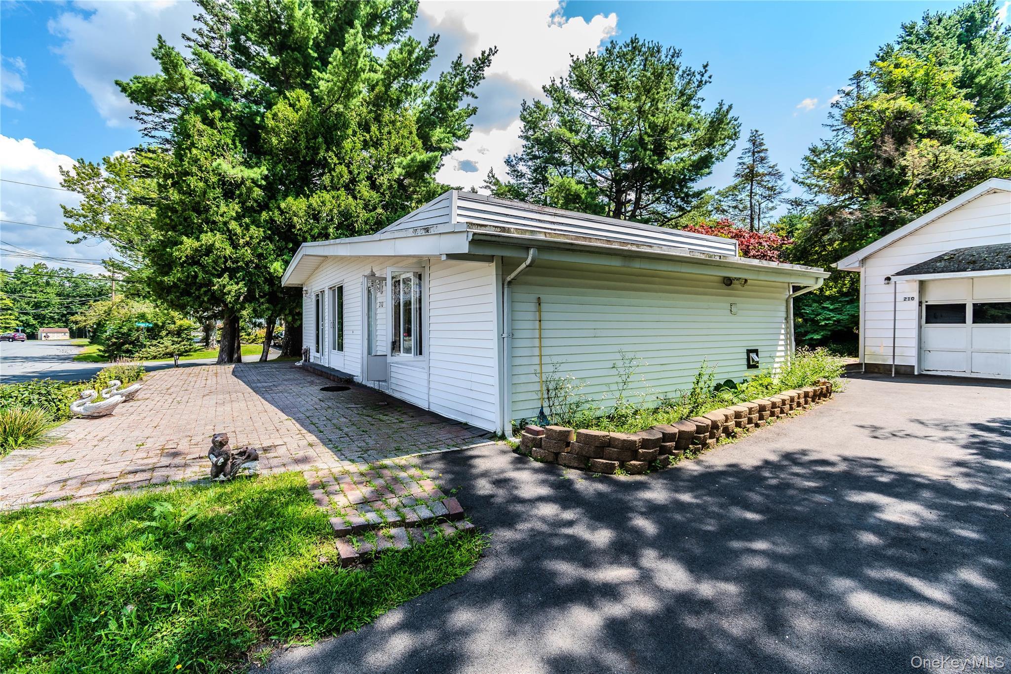 Single Family Lake Shore Drive E Sullivan County, NY 12775, MLS-1039491-5