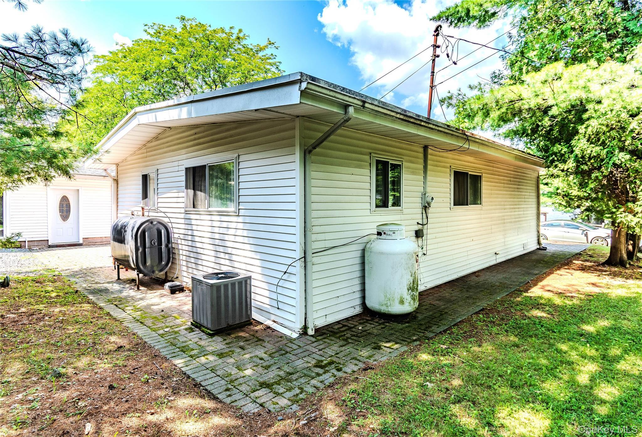 Single Family Lake Shore Drive E Sullivan County, NY 12775, MLS-1039491-7