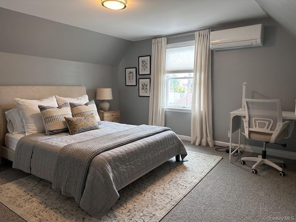 Single Family Hone Avenue Bronx, NY 10461, MLS-1039504-22