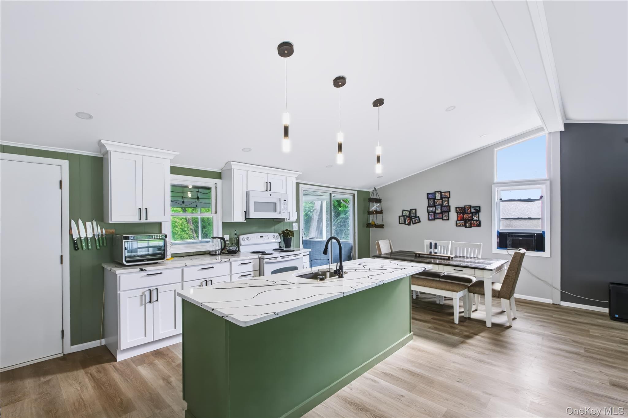 Single Family Seneca Lane Ulster County, NY 12547, MLS-1039514-10