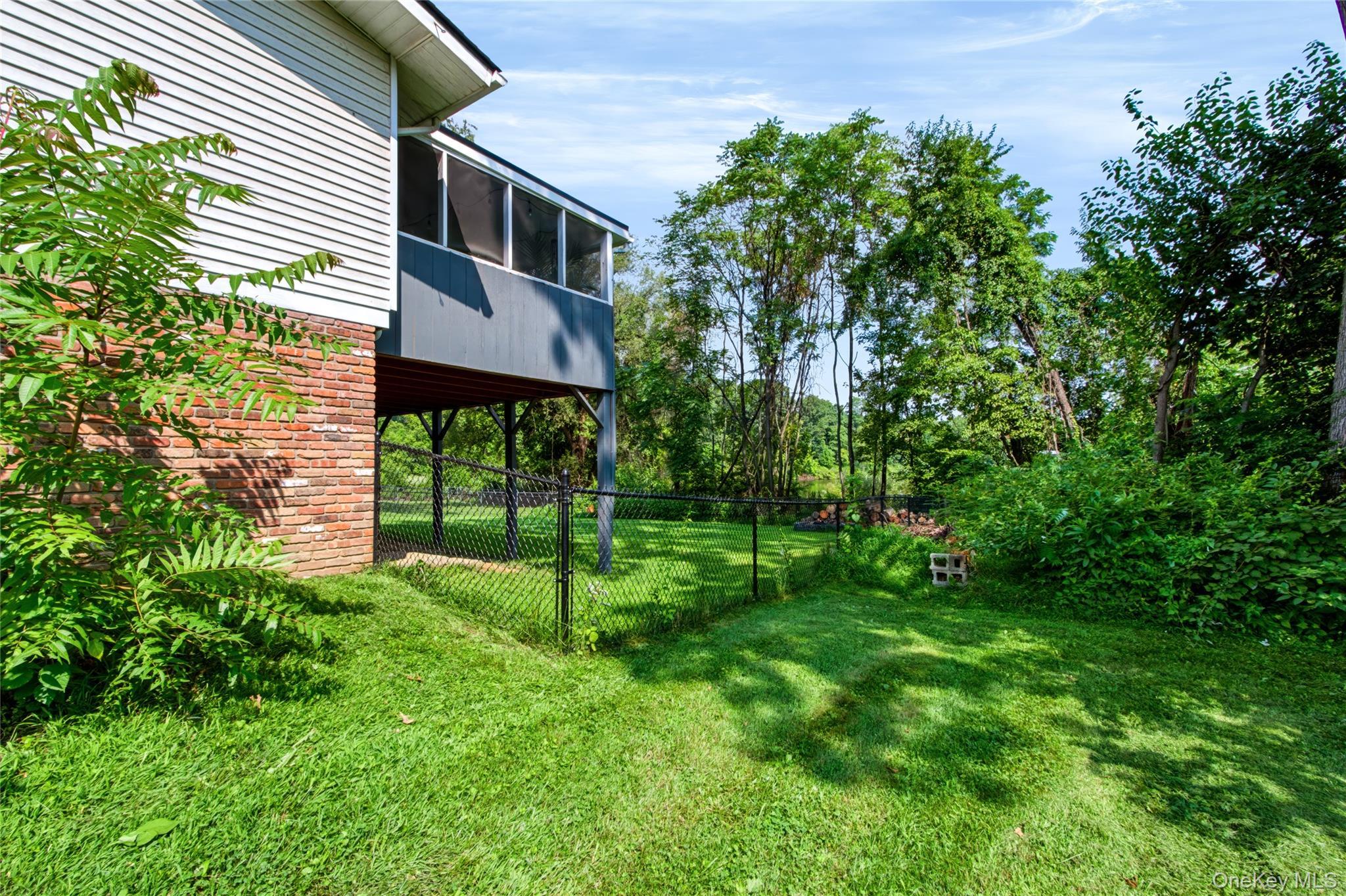 Single Family Seneca Lane Ulster County, NY 12547, MLS-1039514-9
