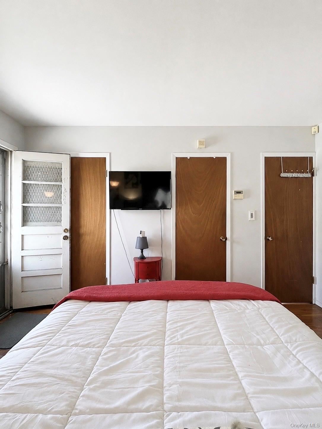 Single Family Mac Donough Place  Bronx, NY 10465, MLS-1039516-27