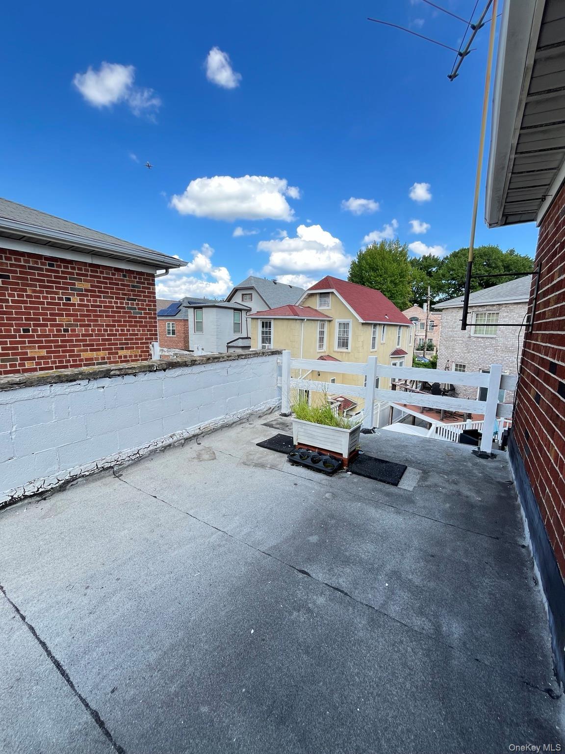 Single Family Mac Donough Place  Bronx, NY 10465, MLS-1039516-29
