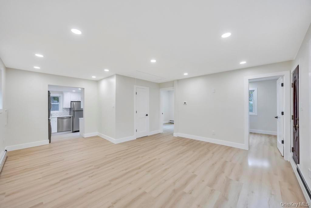 Single Family Ormond Avenue Suffolk County, NY 11784, MLS-1039541-14