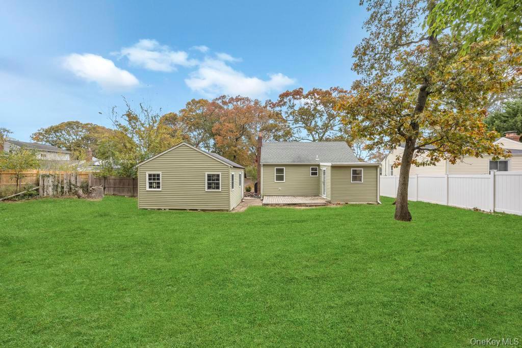 Single Family Ormond Avenue Suffolk County, NY 11784, MLS-1039541-23