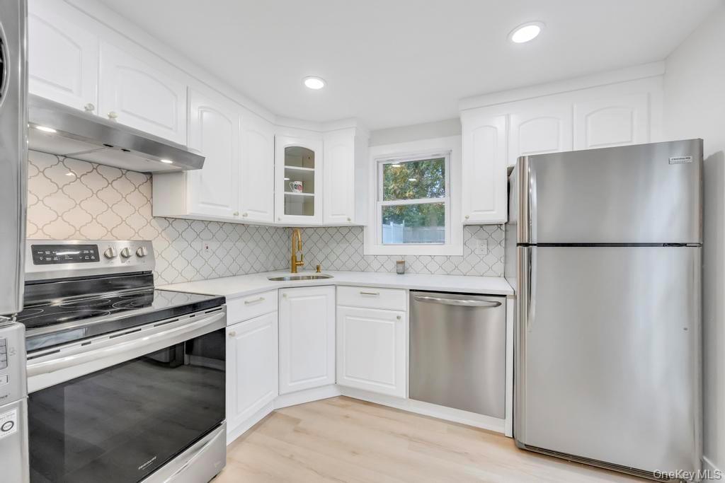 Single Family Ormond Avenue Suffolk County, NY 11784, MLS-1039541-6