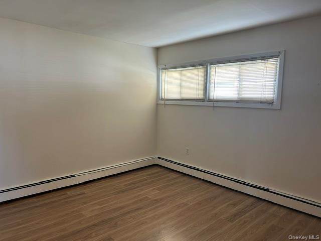 Single Family Cinder Lane Nassau County, NY 11801, MLS-1039546-13