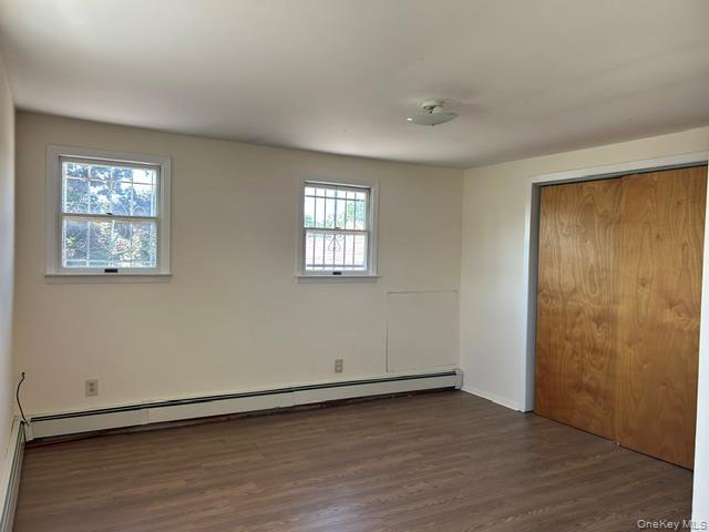Single Family Cinder Lane Nassau County, NY 11801, MLS-1039546-14
