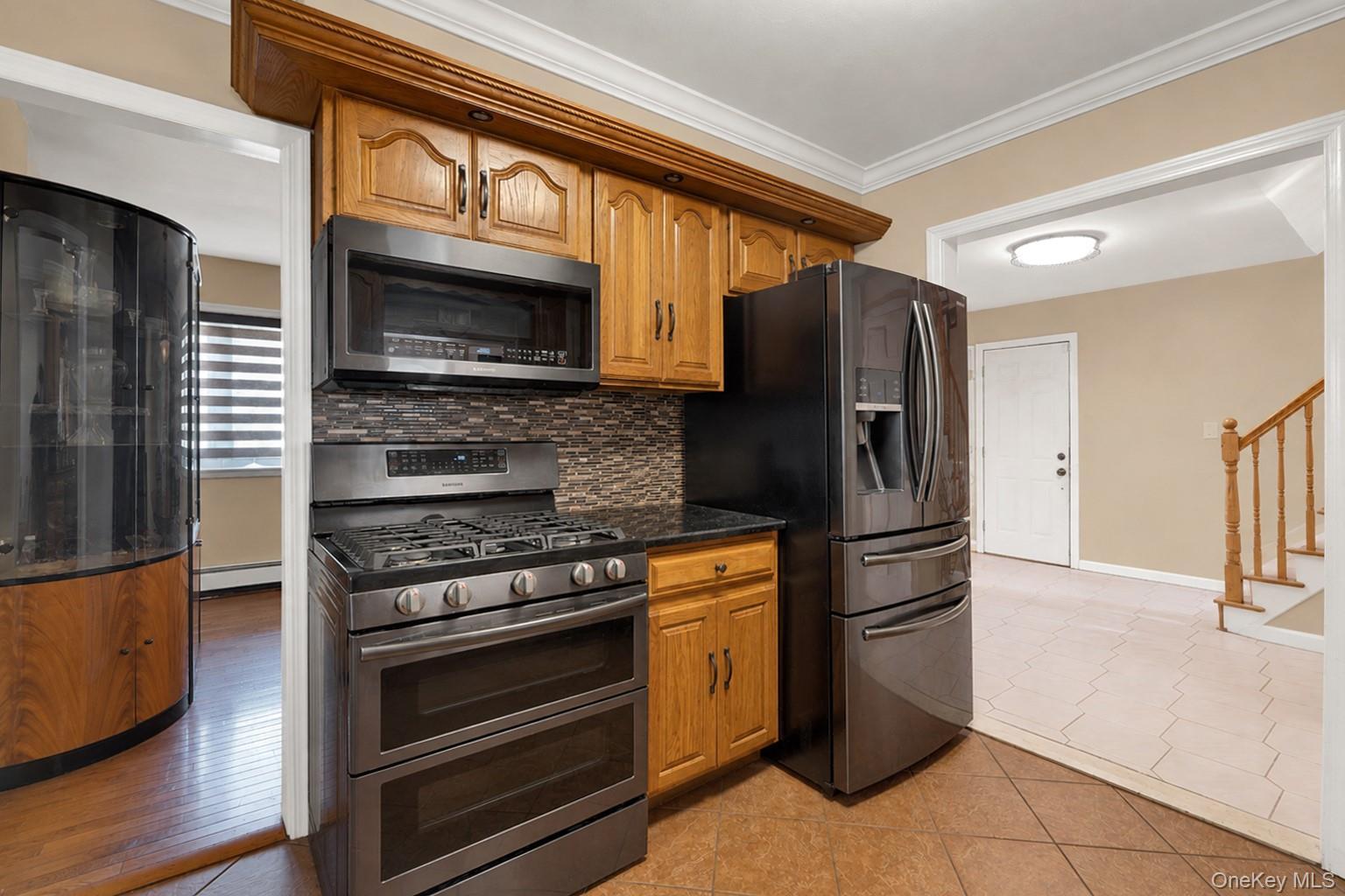Single Family Bark Avenue Suffolk County, NY 11722, MLS-1039558-16