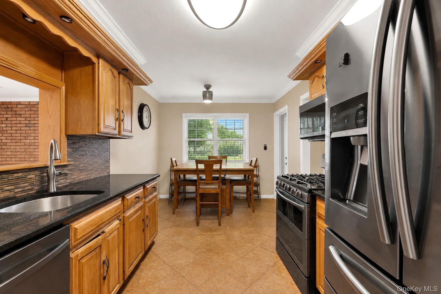 Single Family Bark Avenue Suffolk County, NY 11722, MLS-1039558-17