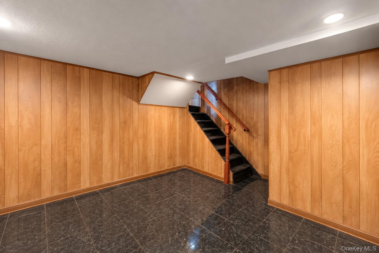 Single Family Bark Avenue Suffolk County, NY 11722, MLS-1039558-25