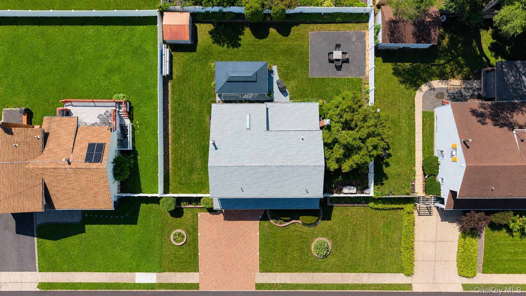 Single Family Bark Avenue Suffolk County, NY 11722, MLS-1039558-4
