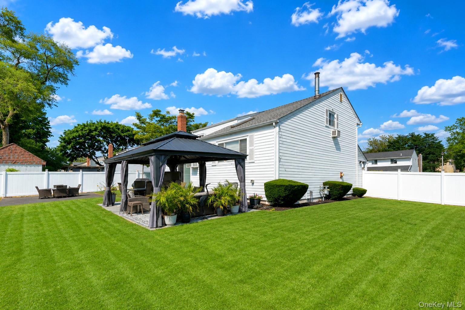 Single Family Bark Avenue Suffolk County, NY 11722, MLS-1039558-6