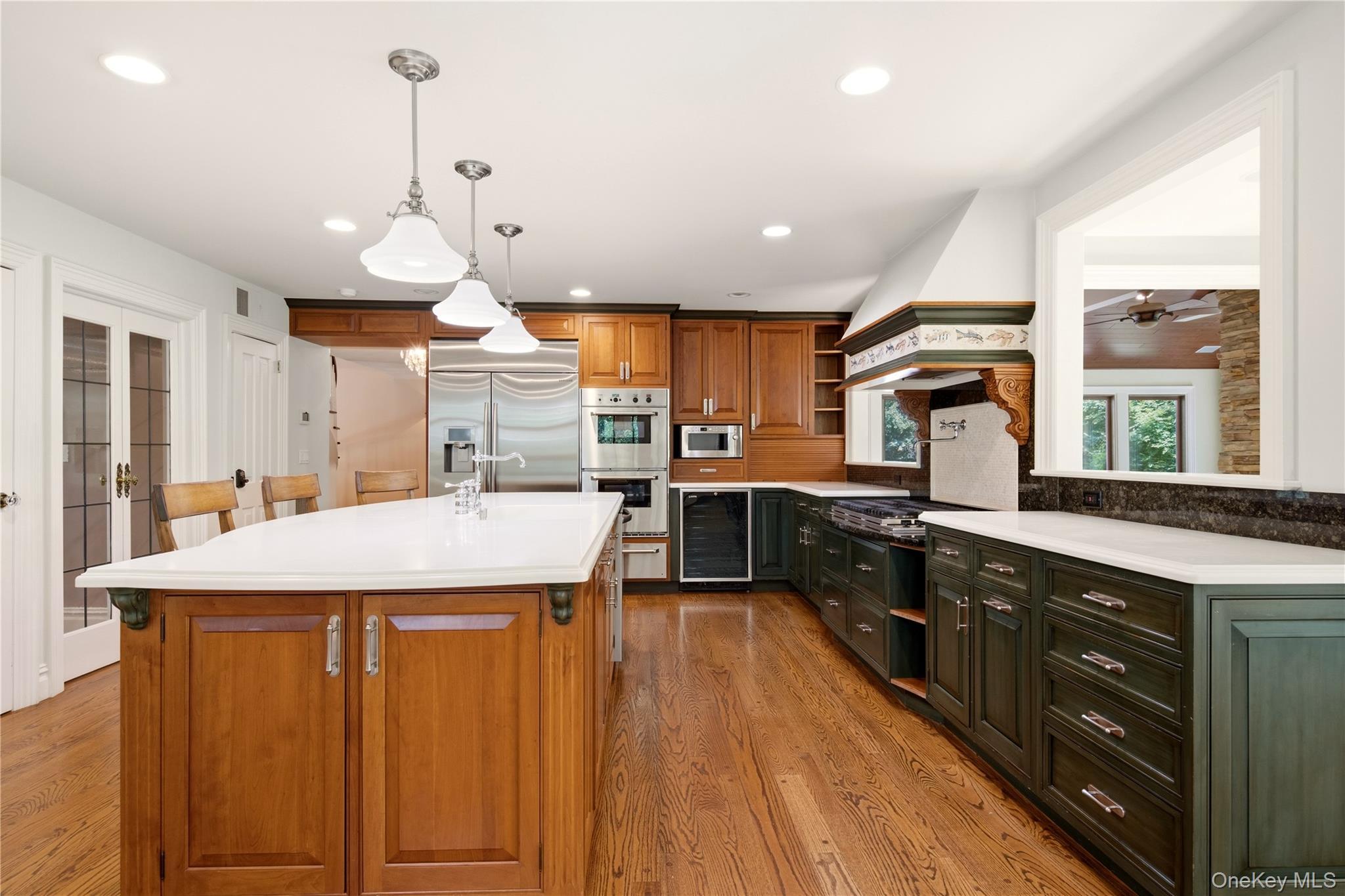 Single Family Lighthouse Point  Suffolk County, NY 11743, MLS-1039565-13