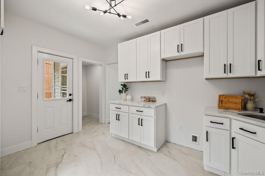 Single Family Anna Street Rockland County, NY 10960, MLS-1039566-13