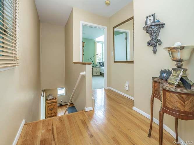 Single Family Woodland Avenue Nassau County, NY 11547, MLS-1039571-17